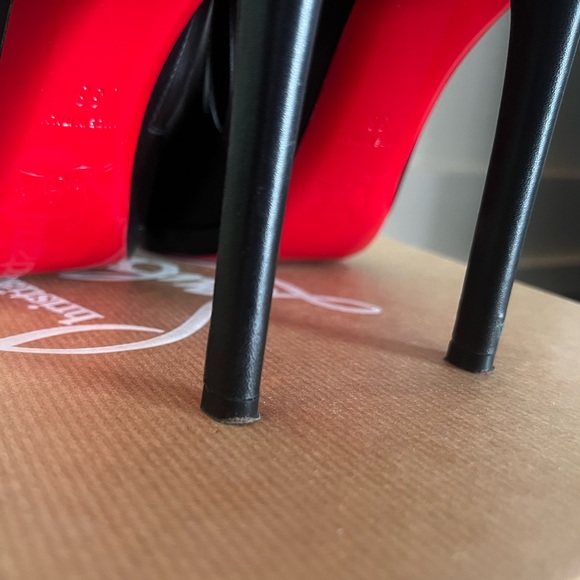 Christian Louboutin Bella Top 120 Ankle Boot Bootie Calf Black Size 38 - Picture 14 of 16